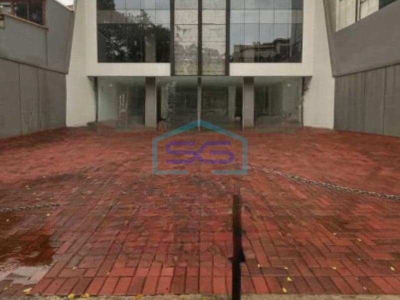 Dijual Kantor Lokasi Strategis di Duren Sawit, Jakarta Timur LB 1600 m²