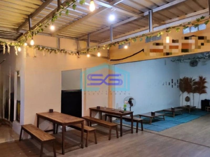 Dijual Ruko Lokasi Strategis Luas Tanah  175 m² di Semarang