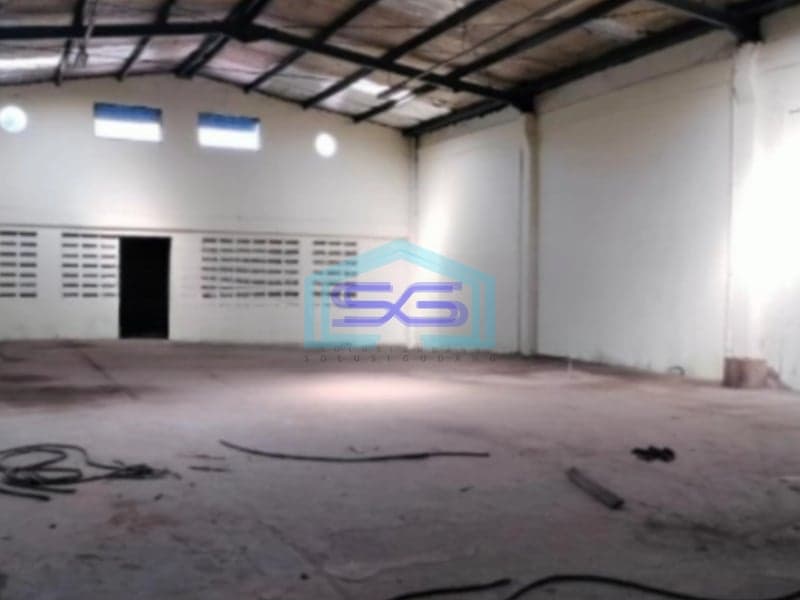 Dijual Gudang Luas Tanah 900 m² Lokasi di Jababeka Bekasi