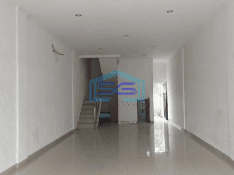 Disewakan Ruko di Cempaka Putih Jakarta Pusat Luas Bangunan  330 m²