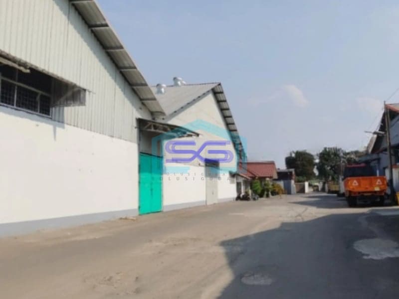 Disewakan Gudang di Komplek Gudang Strategis di Pulo Gadung Jakarta Timur Luas 1200m2