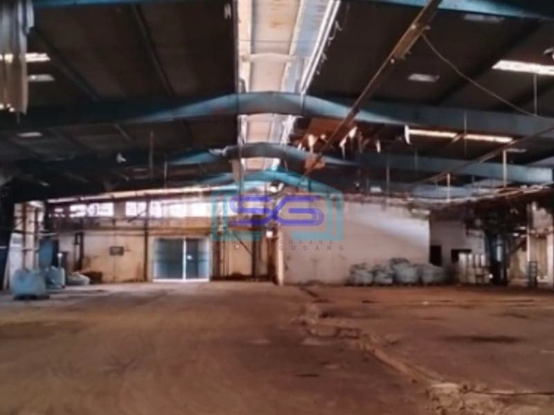Disewakan Gudang Bagus Luas Bangunan 6500m² Lokasi Di Karawaci Tangerang