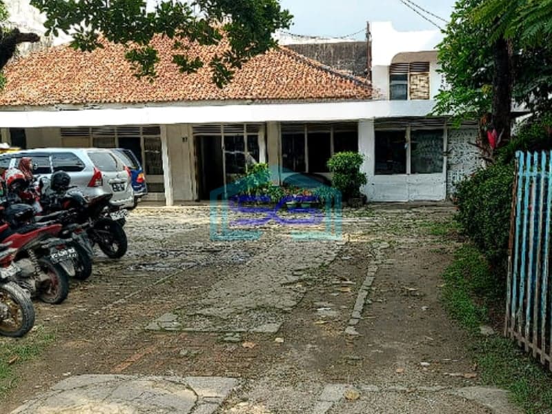 Dijual Lahan Komersil Bonus Bangunan di Jalan R.E Martadinata Palembang LT 847m2