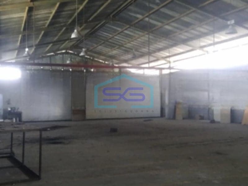Disewakan Gudang Bebas Banjir Luas Bangunan 600 m² Lokasi di Sleman