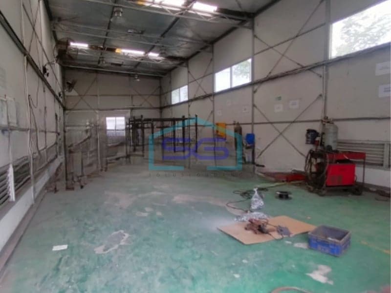 Dijual Pabrik Luas Bangunan 900 m² Lokasi Bebas Banjir di Cikarang