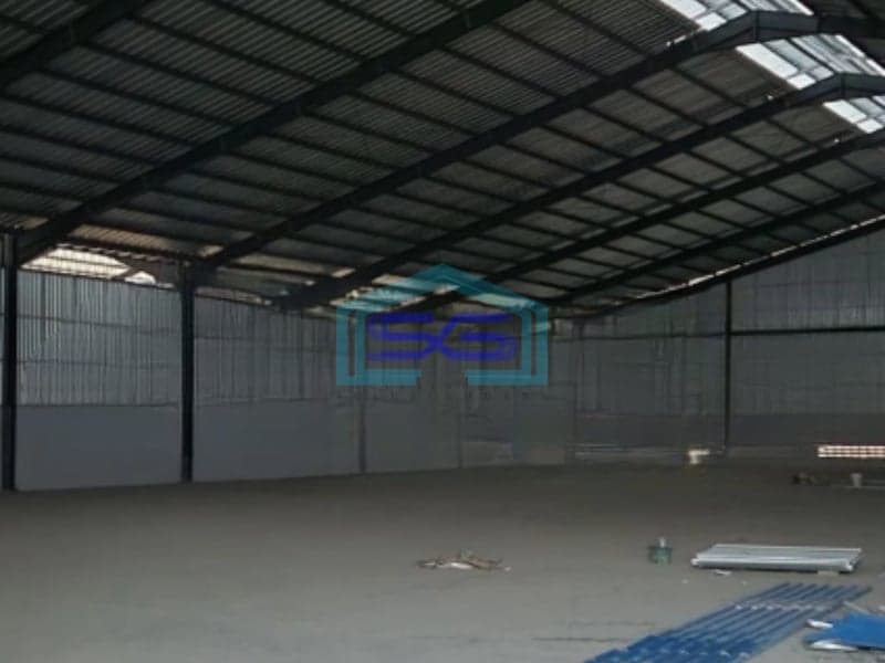 Disewakan Gudang Akses Container Luas Bangunan 1755 m² Lokasi Semarang Barat