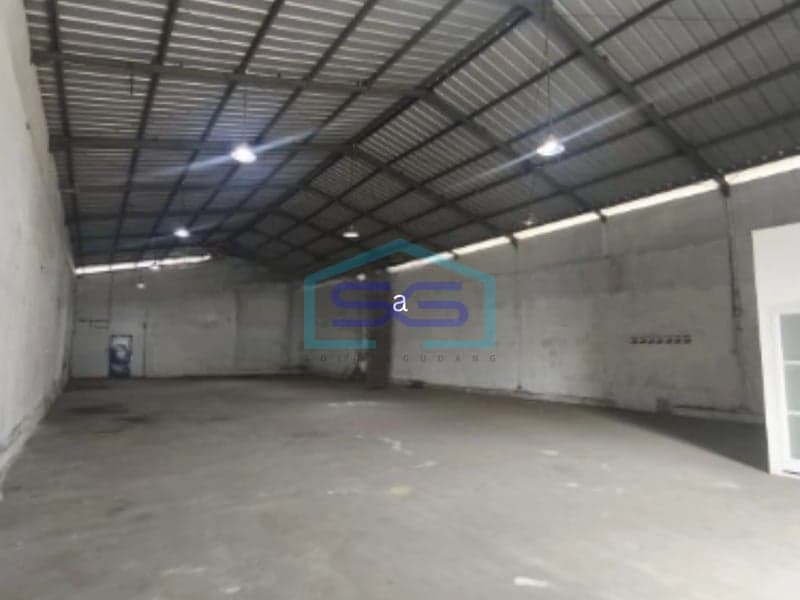 Disewakan Gudang Bebas Banjir Dekat Taman Kota di Jakarta Barat LB 1.530 m²