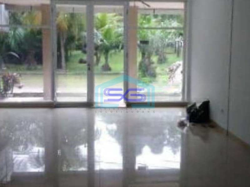 Dijual Ruko 3 Lantai Hadap Jalan Raya Villa Melati Mas Serpong Tangerang Selatan Luas Bangunan  240 m²