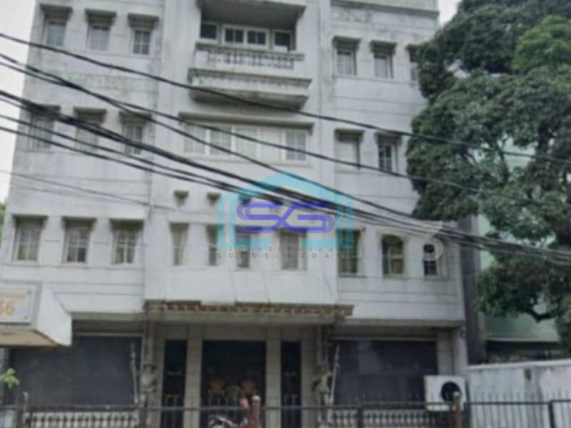 Disewakan Kantor Sudah Renovasi Luas Bangunan 2500m2 di Cikini Jakarta Pusat