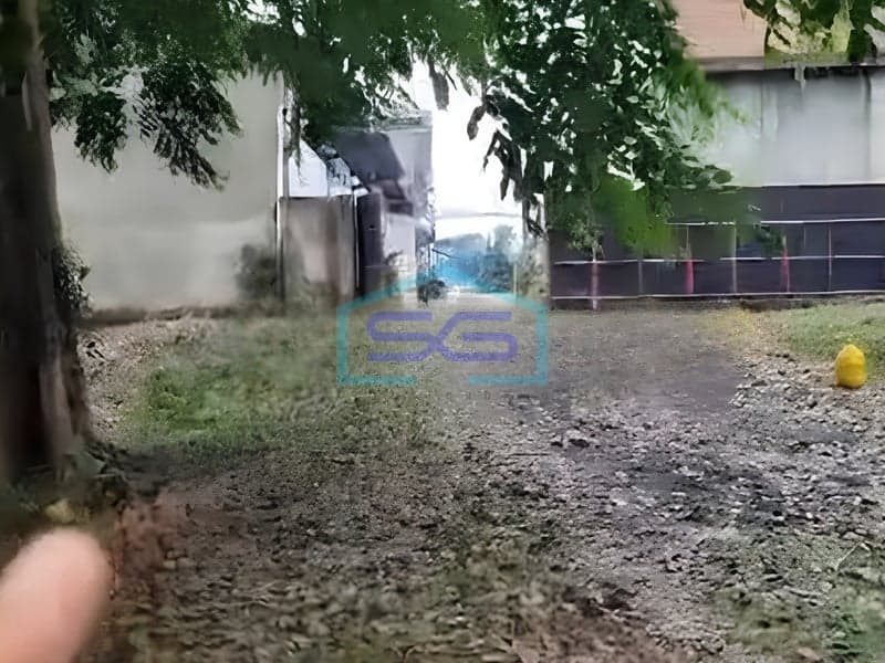 Warehouse for Rent on the Side of the Road Cibinong, Bogor West Java Building Area 700 m²