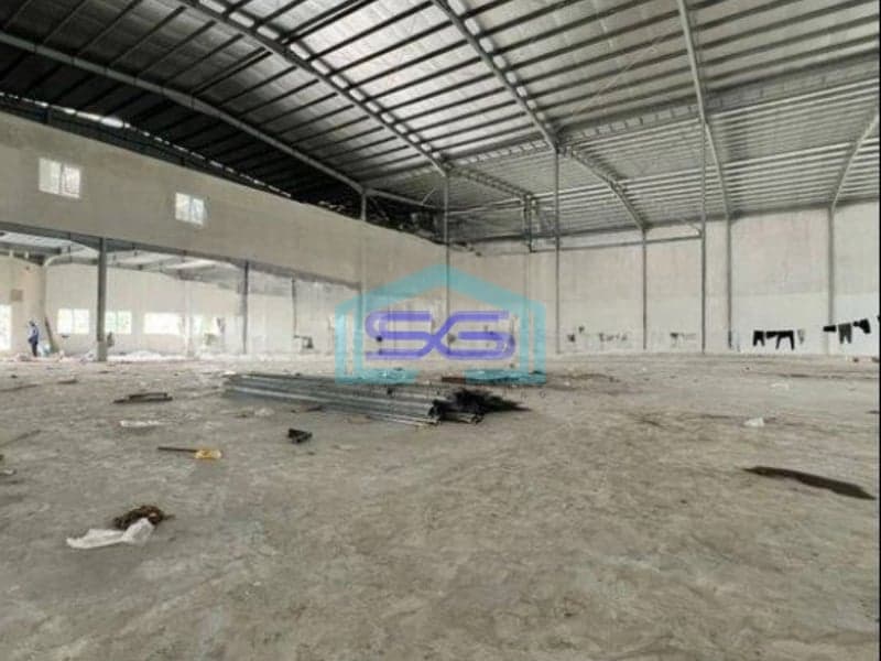 Disewakan 4 Unit Gudang Baru Di Kawasan Industri Delta Silicon Lippo Cikarang Bekasi LB 1105m2