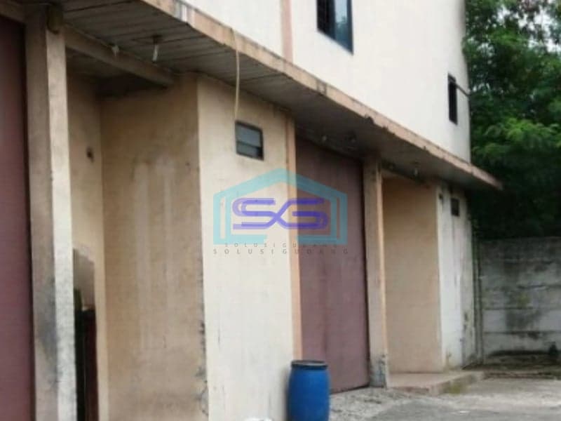 Dijual Cepat Pabrik Ada Loading Dock Luas Bangunan  840 m² Lokasi di Batu Ceper Tangerang