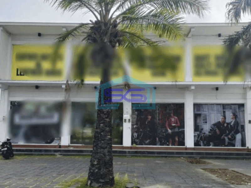 Disewakan Gedung 2 Lantai Jalan Utama Seminyak Bali