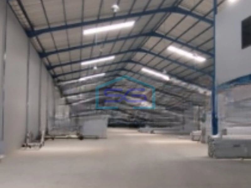 巴拉腊加唐格朗出租仓库带办公室，建筑面积1512平方米，无洪水