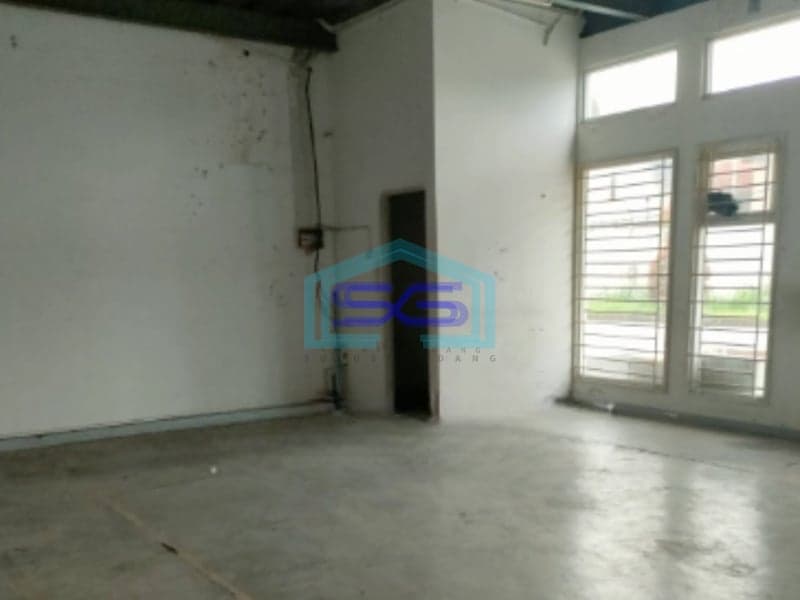 Disewakan Gudang Bagus Siap Masuk Di Kawasan Pergudangan Bizpark Bandung LB 456m2