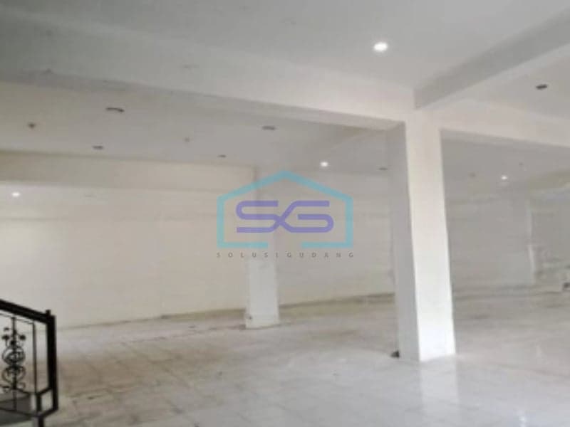 Disewakan Gudang Luas Tanah 2850 m² 1 Lantai Lokasi di Surakarta