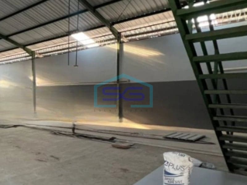 Dijual Gudang Ada Kantor Luas Bangunan 480 m² Lokasi Bebas Banjir di Semarang