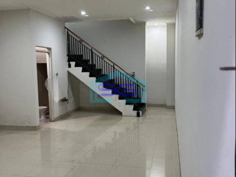 Disewakan Ruko 3 Lantai Di Bandung Siap Pakai LB 143m2