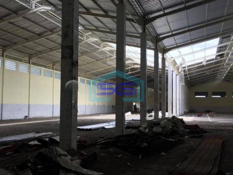 Disewakan Gudang Kapuk Kamal Jakarta Barat 6000m2 Rapi Bebas Banjir Siap Pakai LT 15000m2