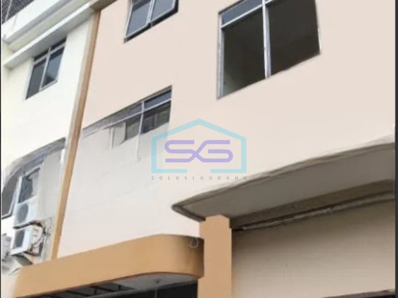 出售：位于雅加达北部Kelapa Gading Villa Gading Indah的商铺，建筑面积300平方米