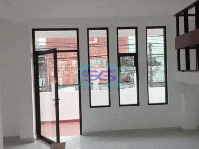 Disewakan  Ruko Area Tengah Kota Cocok Untuk Kantor dan Usaha di Yogyakarta LB 300m2