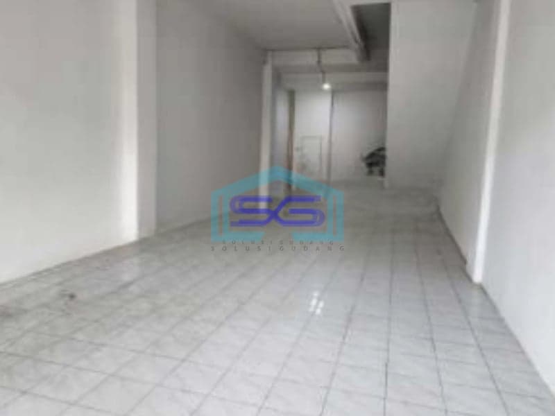 Dijual Ruko Luas Bangunan 223 m² Lokasi Bebas Banjir di Surabaya