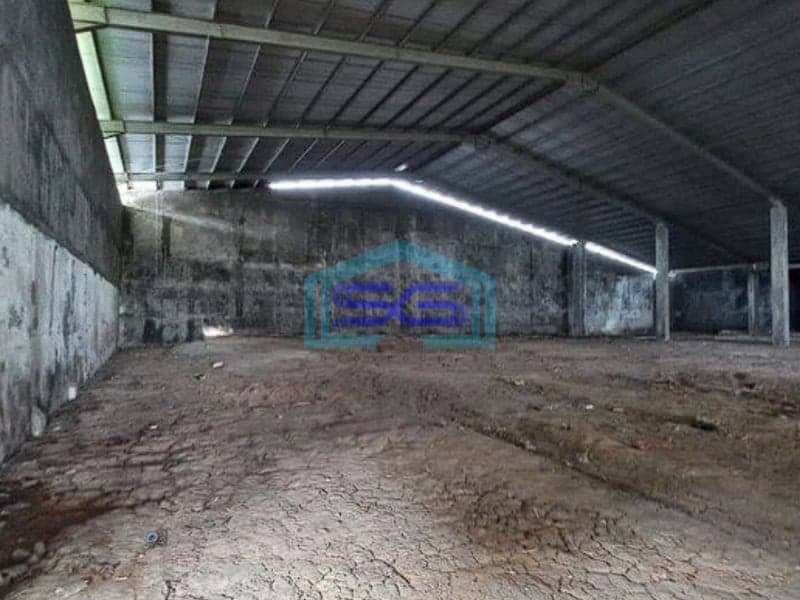 Dijual Pabrik Diluar Kawasan Baru Setengah Pembangunan di Bekasi LT 4000m2