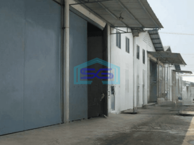Disewakan Gudang Luas Bangunan 720 m² Lokasi Strategis di Legok Tangerang