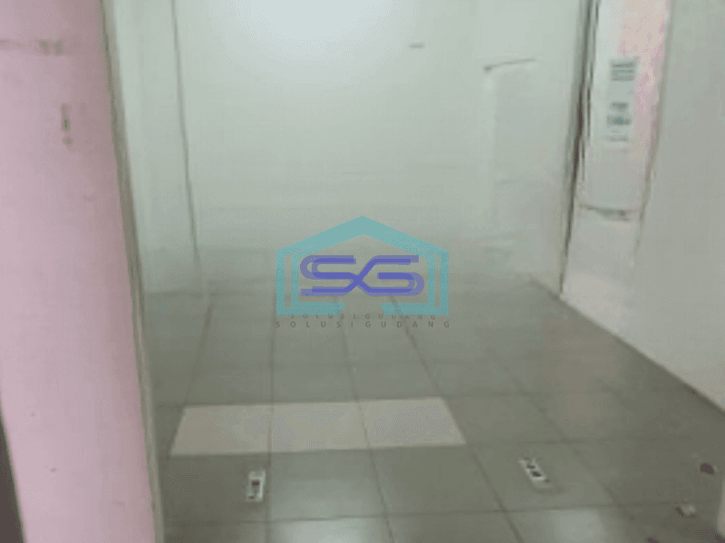 Disewakan Ruko Luas Bangunan  1000 m² di Pluit Jakarta Utara