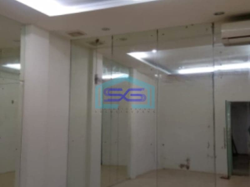 Dijual Ruko Luas Bangunan  240 m² Lokasi di Pluit Jakarta Utara