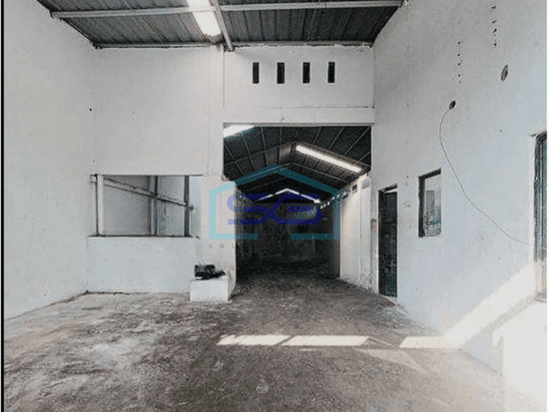 Disewakan gudang murah siap pakai di Kalideres