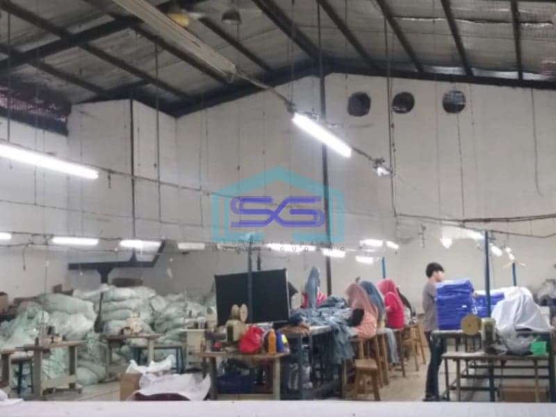 Disewakan Gudang Sudah Renovasi Luas Tanah 3000m2 di Cikunir Bekasi