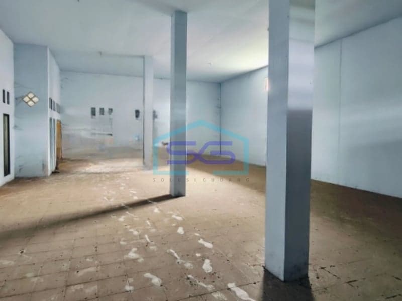 Cheap Warehouse for Sale Land Area 870 sqm Location in Kediri East Java