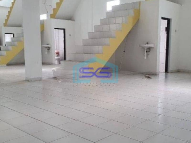 Disewakan Ruko Strategis 2 Lantai LB 800m2 Lokasi Karanganyar