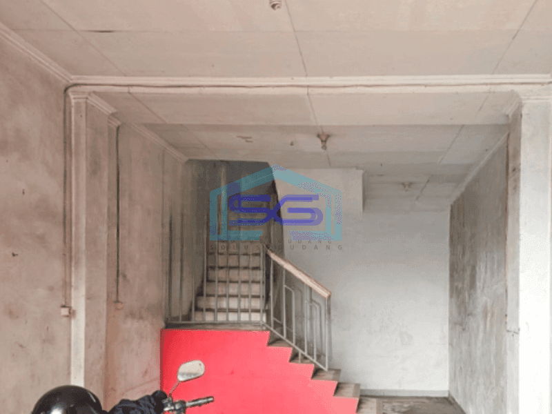 Disewakan Ruko Luas Bangunan  330 m² di Alam Sutera Tangerang 2 Lantai