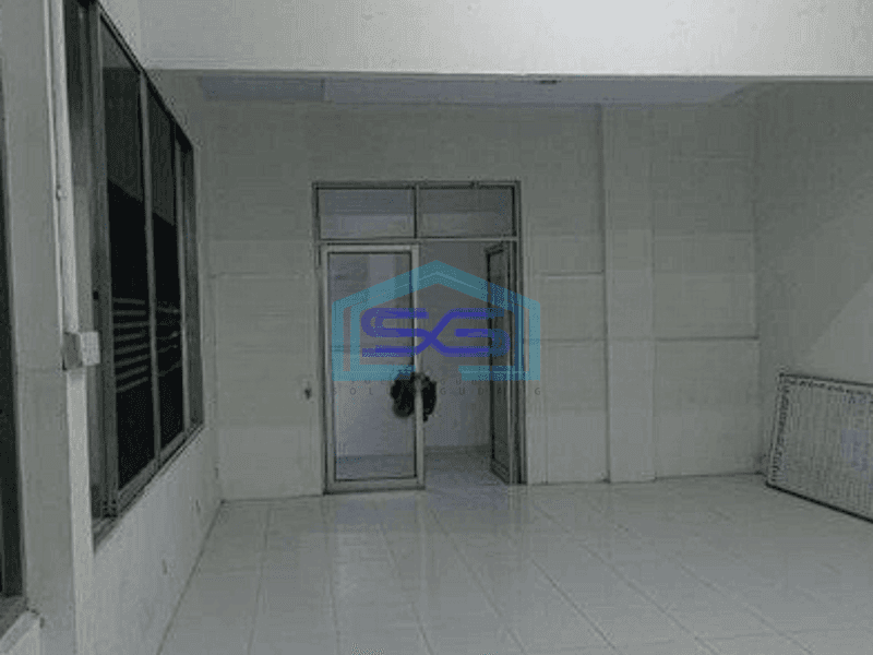 Disewakan Ruko Lokasi Strategis di Kebayoran Baru Jakarta Selatan LB 280m2