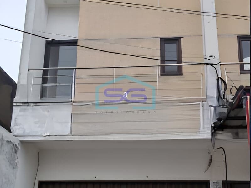 Dijual Ruko Siap Pakai di Jalan Utama Kebon Kopi di Cimahi, Jawa Barat LB 351 m²
