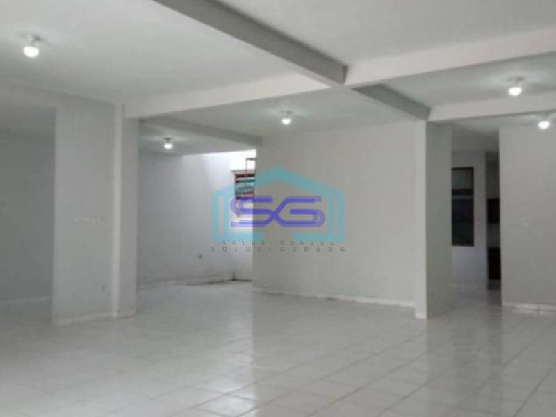 Disewakan Ruang Usaha Cocok Untuk Gudang Dan Kantor di Kiaracondong Bandung Luas 300m2
