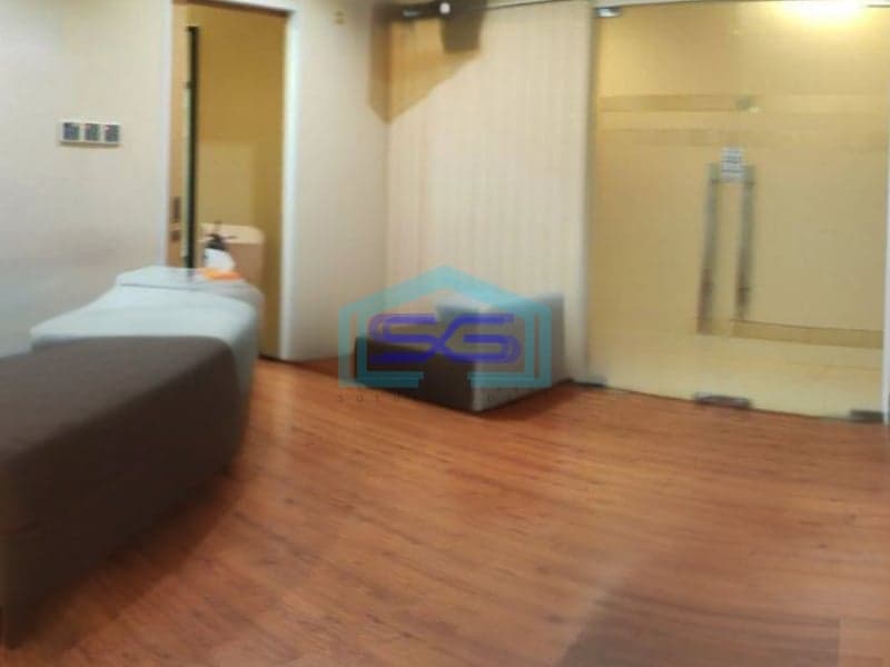 Disewakan Ruko di Central Park Jakarta Barat Luas Bangunan  128 m²