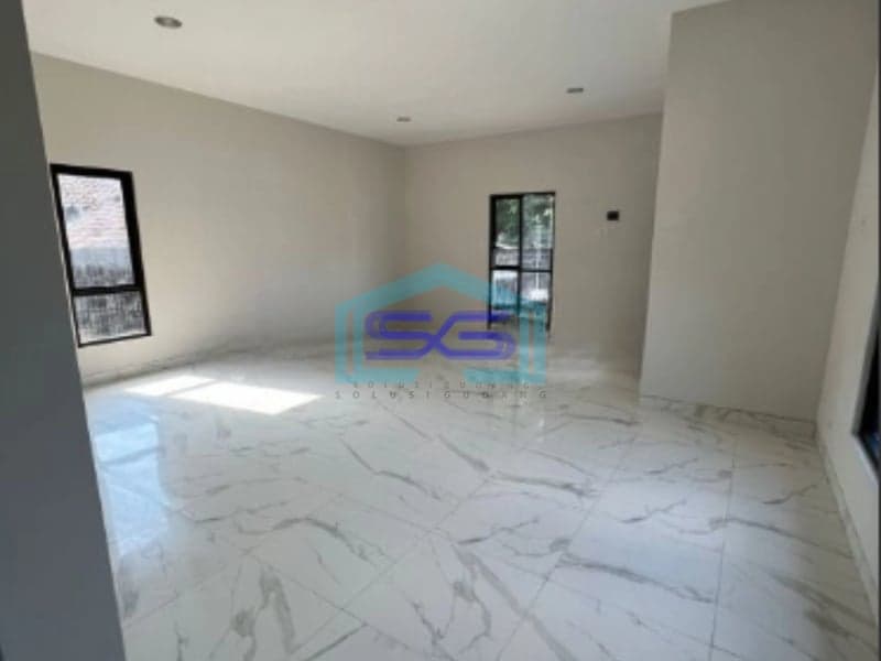Dijual Tanah Strategis Pinggir Jalan Raya Sudah Ada Bangunan Kantor Cocok Untuk Berbagai Usaha Semarang Barat LT 2302m2