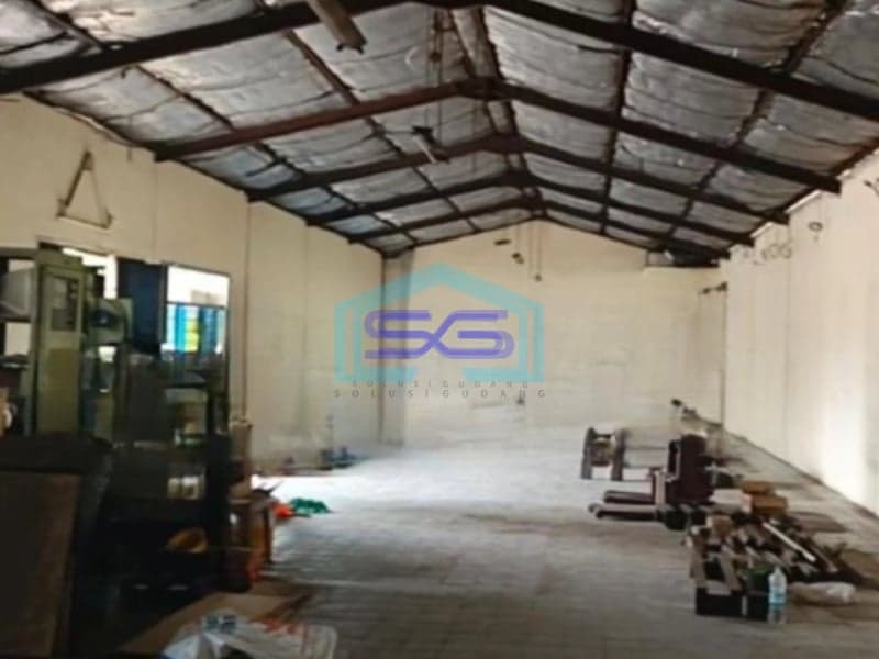 Dijual Gudang Akses Container 40 Feet Luas Bangunan  800 m² Lokasi Rawa Buaya Jakarta Barat