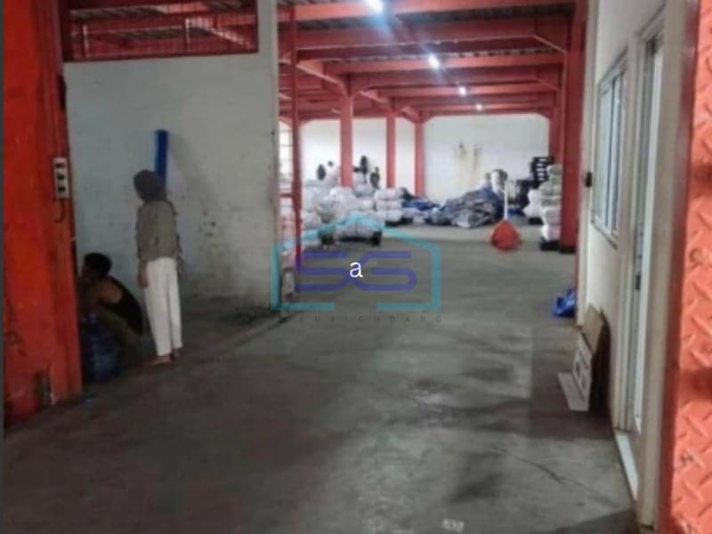 Dijual Gudang Akses Kontainer, Murah dan Strategis di Tangerang LB 2.098 m²