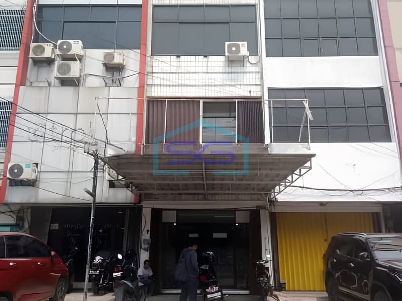 For Sale: Shophouse in Grogol Petamburan West Jakarta Land Area 60 m²