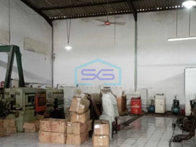 Factory Warehouse for Sale, Building Area 1200 sqm, Located in Surabaya, East Java