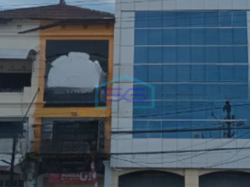 Disewakan Ruko Luas Bangunan 800 m² 3 Lantai Lokasi di Manado Sulawesi Utara