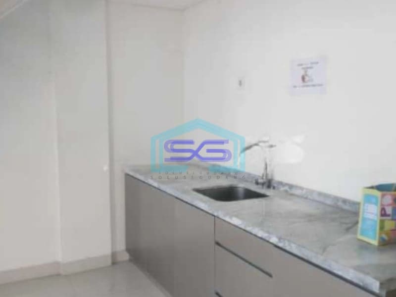 Disewakan Kantor Office di Alam Sutera Serpong Tangerang Luas 81m2