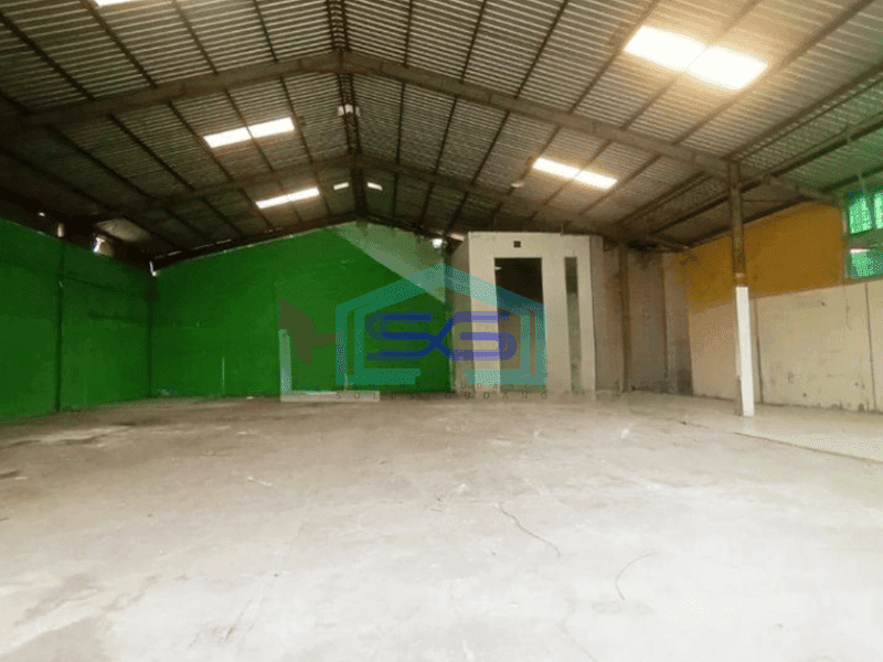 Disewakan Gudang di Daerah Simongan , Semarang LT 800m2 Bebas Banjir