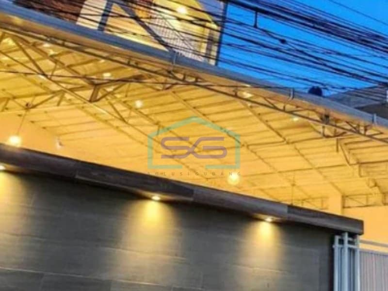Fast Sale! 32 Bedroom Shophouse in Tanah Abang, Central Jakarta Land Area 106 m²