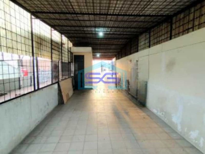 Dijual Ruko Tempat Strategis di Angke Jakarta Barat LB 333m2