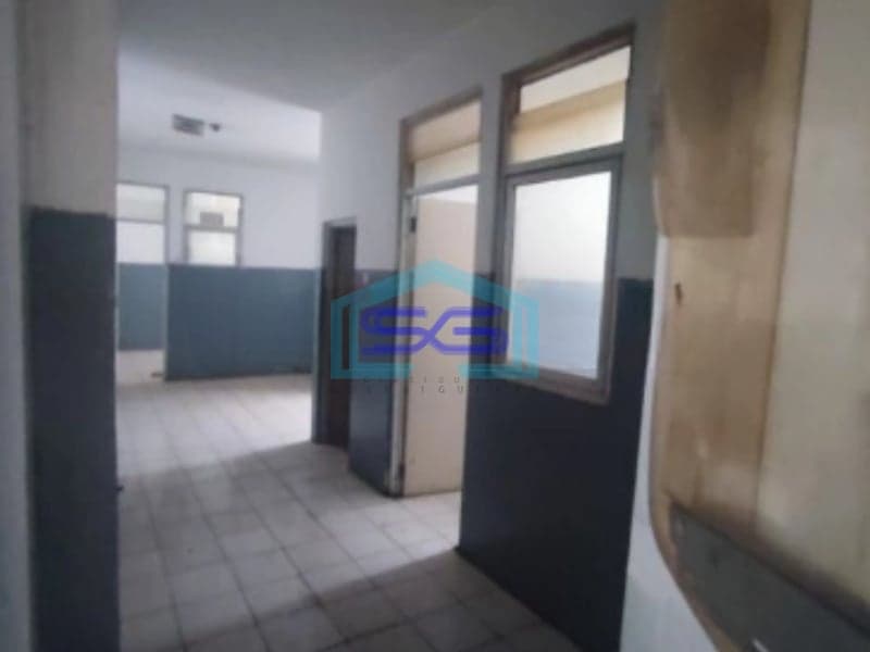 Dijual Gudang komersial Luas Tanah 844m2 di Serpong Tangerang Selatan